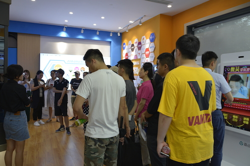 在奇点云参观 在奇点云参观